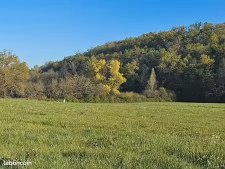 terrain 930 m² varetz
