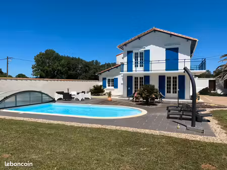 maison individuelle à saint romain de benêt
