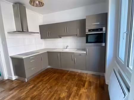 appartement t3 ussel