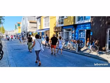 murs commerciaux pour investir au centre ville de la rochelle
