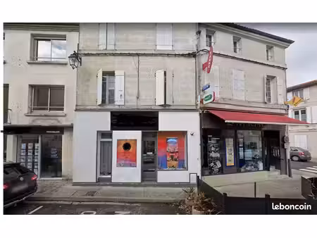 loue local commercial