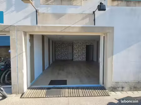 local commercial 38 m²