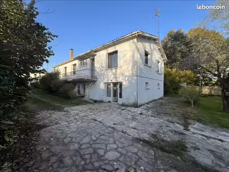 maison 5 pièces 140 m²