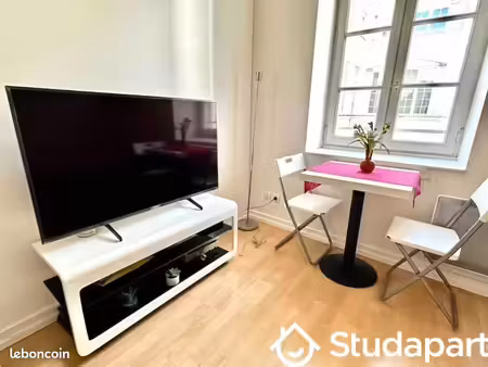appartement 1 pièce 18 m²