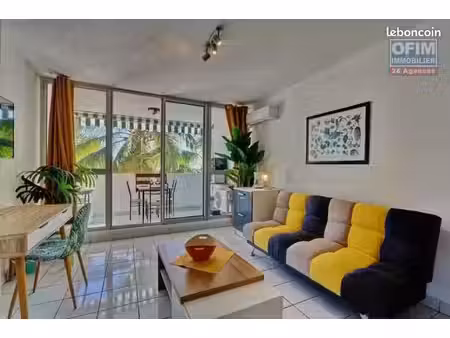 studio 1 pièce 30 m²