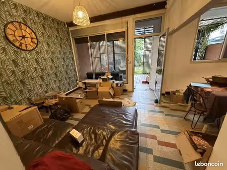 villa 4 pièces 100 m²