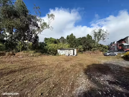 terrain 6528 m² le tampon