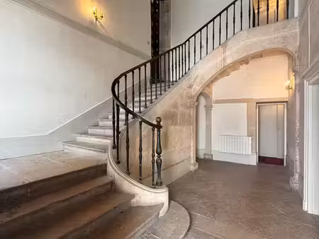 studio dans hôtel particulier