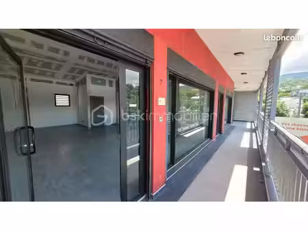 local commercial 50 m²