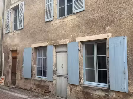 maison de village 70m2