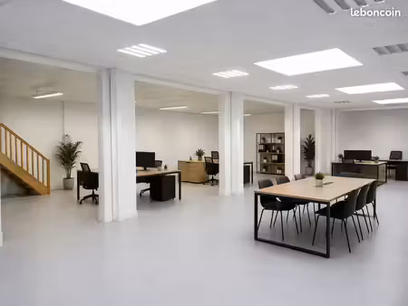 rare – local d’activité 317 m² climatisé avec cour privative – dijon centre (place suquet)