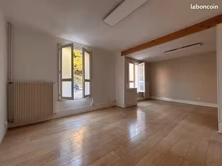 location local professionnel