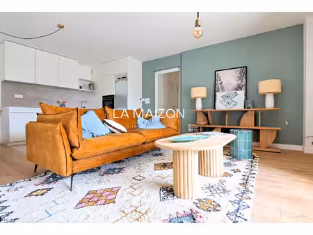 appartement t4 de standing avec vaste balcon + 2 parkings