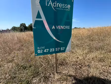 vente terrain  1020.00m²  la croix
