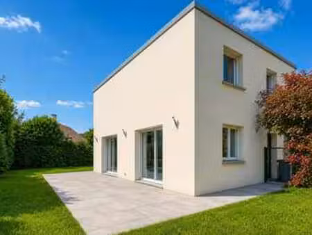 vente maison à carpiquet (14650) : à vendre / 125m² carpiquet
