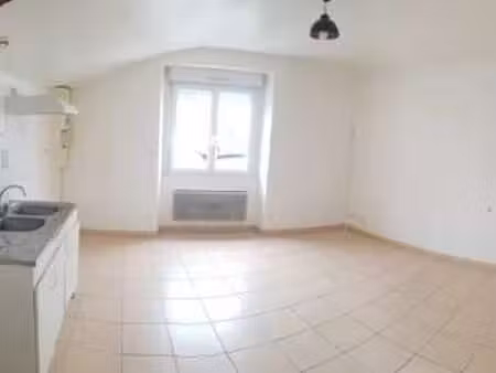 location maison à chaumes-en-retz (44320) : à louer / 32m² chaumes-en-retz
