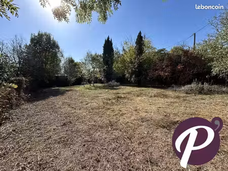 terrain 895 m² prigonrieux