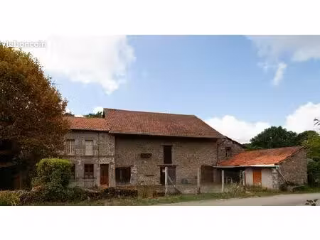 propriété 4 pièces 96 m²