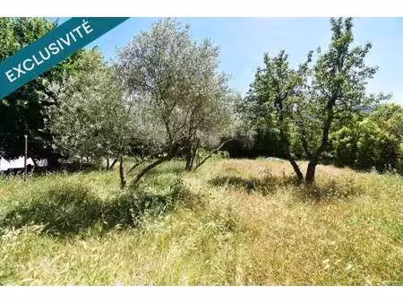 terrain constructible à vendre