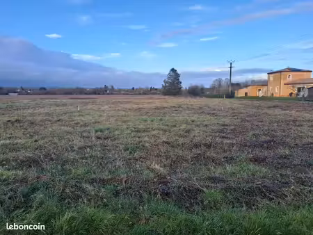 terrain à bâtir de 1000 m² à cours-de-pile (24)