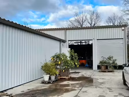 immeuble 164 m² menesplet