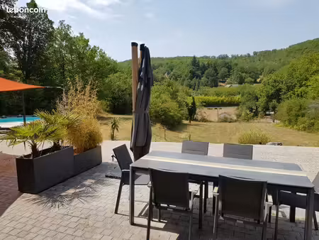 propriété de 3 6 hectares avec maison