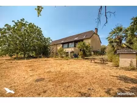 longère 5 pièces 203 m²