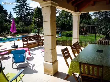 maison dépendance  piscine