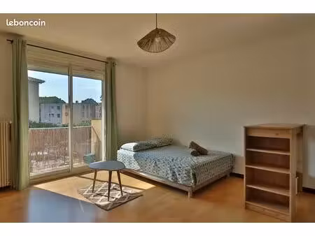 studio étudiant avec parking