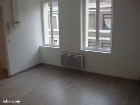 studio à louer douai- proche de la fac de droit
