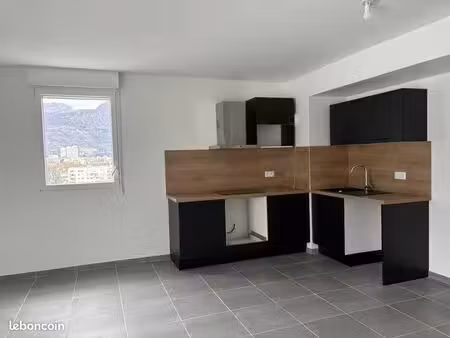 appartement 4 pièces 85 m²