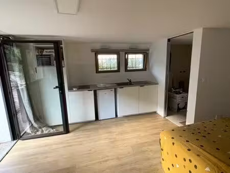 studio à louer à partir de septembre