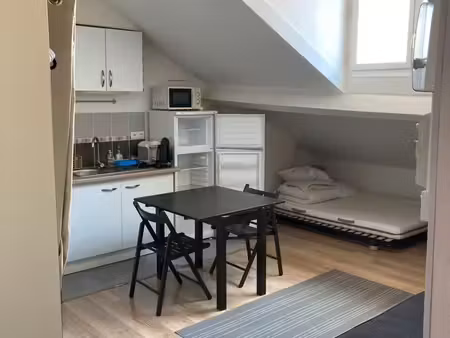 studio meublé