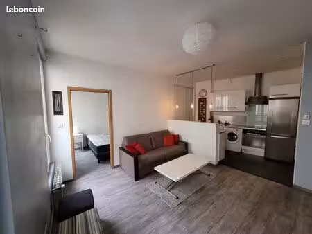 t2 meublé – 40 m² – rue marx dormoy (paris 18e) – calme  lumineux  entièrement équipé