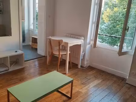 studio libre au 15/08