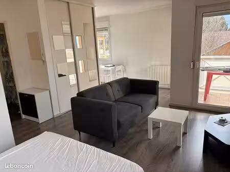 appartement t1 grand studio
