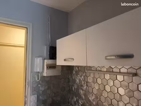 appartement 1 pièce 13m2
