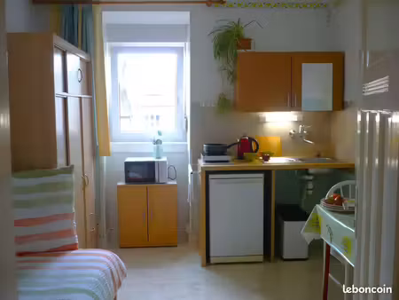 chambre meublée pour étudiante