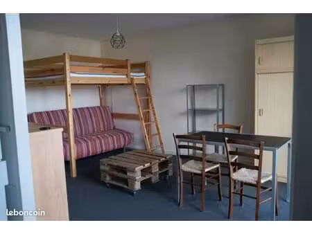studio meublé 27 m2 avec machine à laver faculté de grand mont