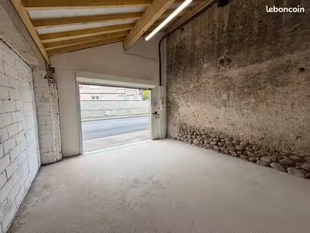 à louer – garage de 22 m²