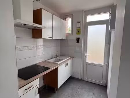 maison à louer – 49 68 m² – jardin  garage et cave