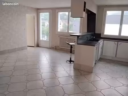 appartement t4 non meublé