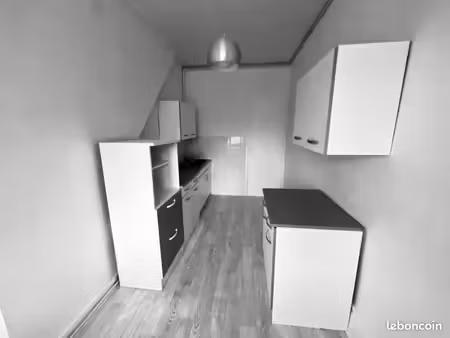 f3 à bernay avec un garage fermé