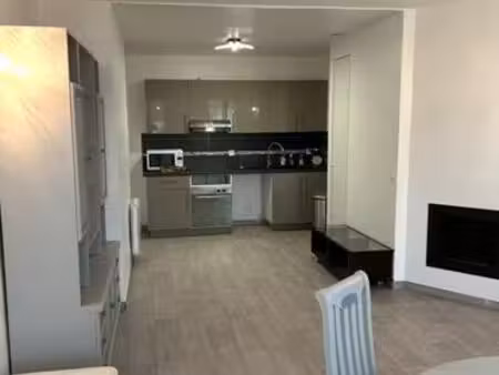 très bel appartement f3