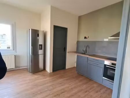 location maison dans un hameau calme de verteillac