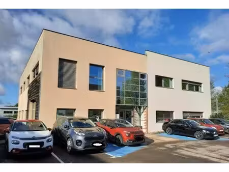 vente bureaux 747 m²