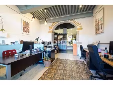 vente bureaux 106 m²