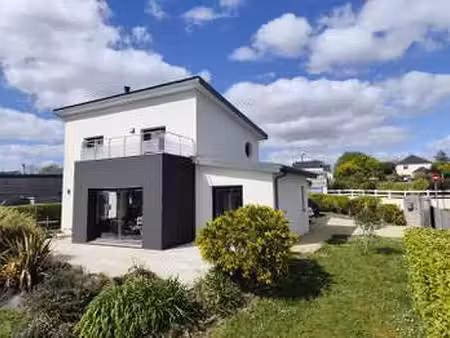 vente maison à saint-ségal (29590) : à vendre / 121m² saint-ségal