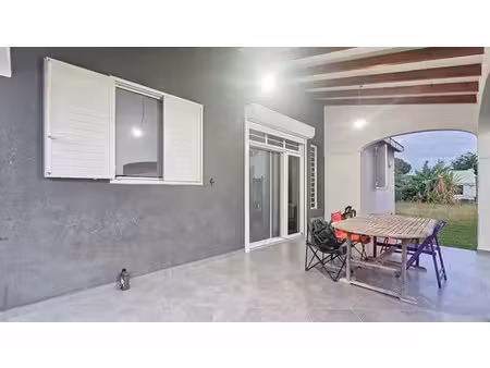 maison à vendre port louis 4 pièce(s) 86m2 342 400€