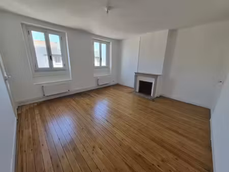 location appartement 4 pièces 105 m² à soissons (02200)
